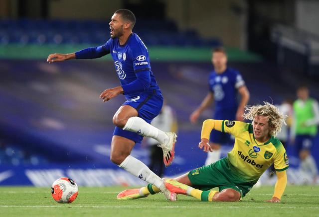 更衣室冲突 更衣室冲突